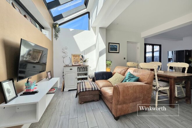 Ruskin Drive, Worcester Park, KT4