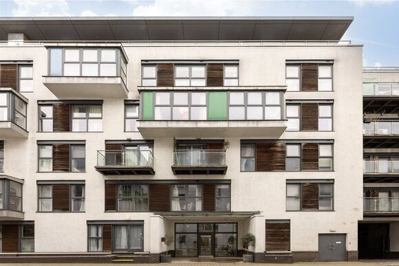 Point Pleasant, London, SW18