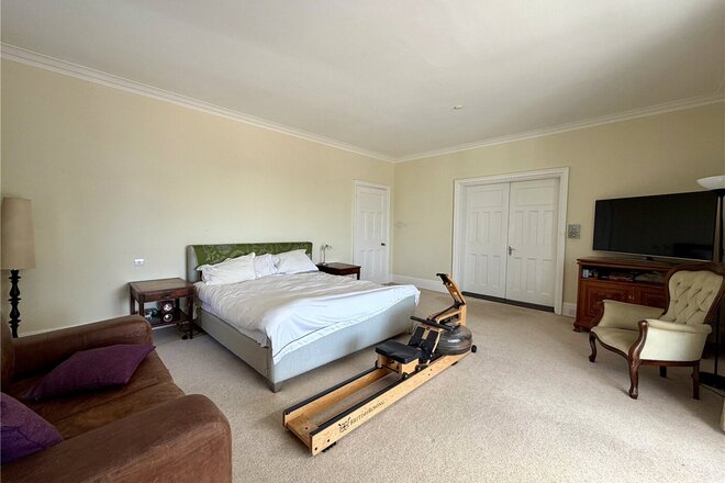 West Overcliff Drive, Dorset, BH4