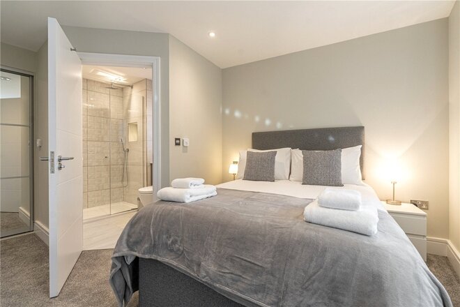 Bond House, Reading, RG1