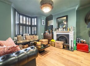 Henslowe Road, East Dulwich, SE22