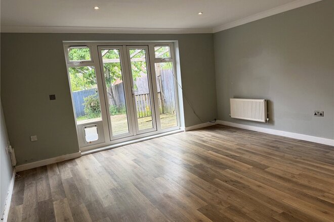 Primrose Walk, Northampton, NN4