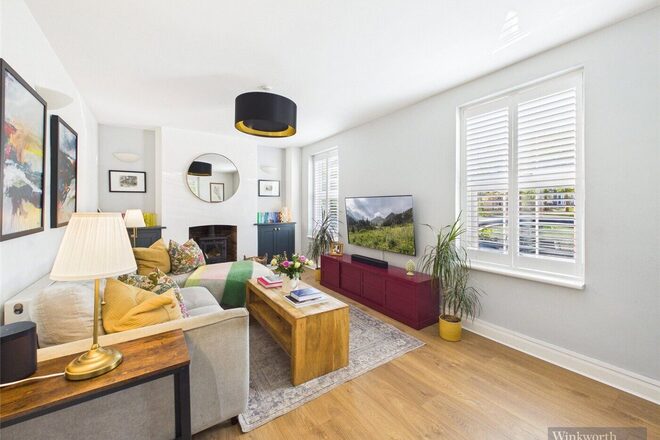 Ferguson Avenue, Surbiton, KT5