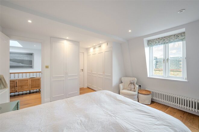 Chippenham Mews, London, W9