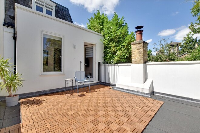 Lee Road, Blackheath, SE3