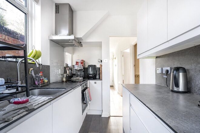 Grasvenor Avenue, Barnet, EN5