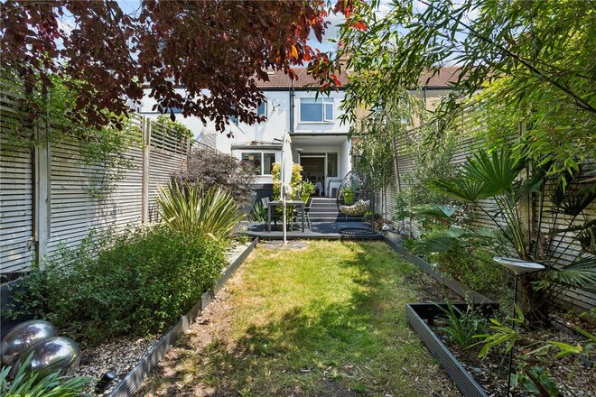 St Barnabas Road, Mitcham, CR4
