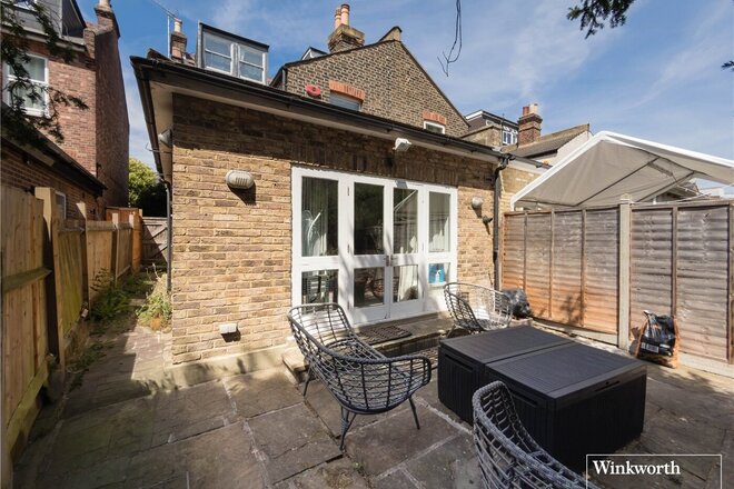 Johns Avenue, London, NW4