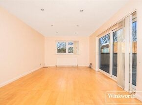 Stanley Court, Stanmore, HA7