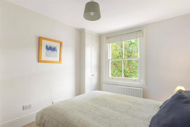 Oakden Street, London, SE11