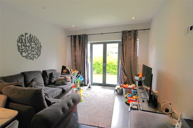 Balmoral Apartments, Westcliff On Sea, SS0