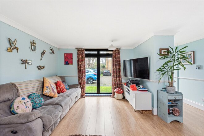 Liverpool Grove, London, SE17