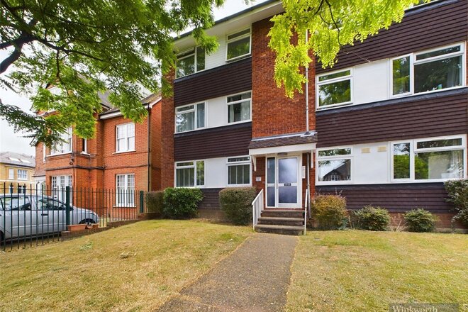 King Charles Road, Surbiton, KT5