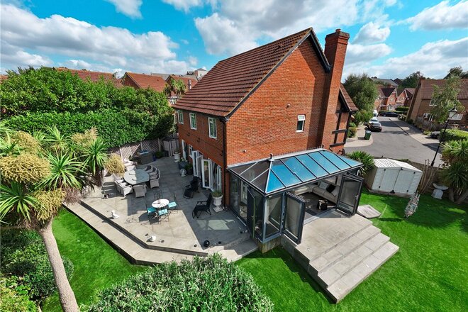 Crosier Close, Blackheath, SE3