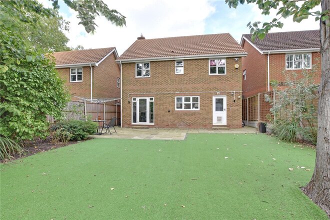 Crosier Close, Blackheath, SE3