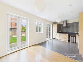 Wyatt Crescent, Reading, RG6