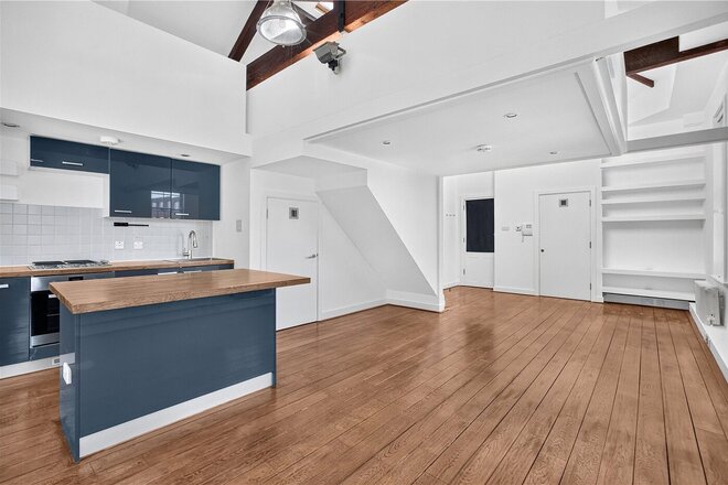 Kingsway Place, London, EC1R