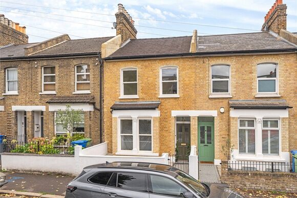 Crawthew Grove, East Dulwich, SE22