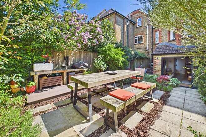 Fairmile Avenue, London, SW16