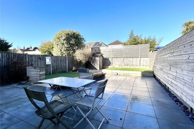 Alexandra Road, Poole, BH14
