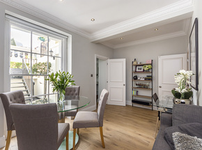 Randolph Avenue, London, W9
