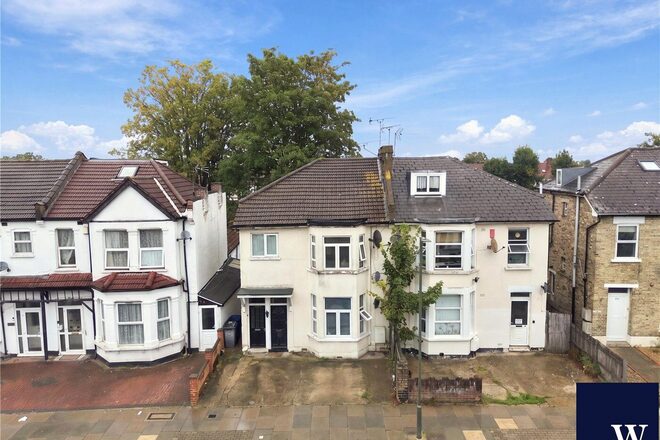 Station Road, Finchley, N3