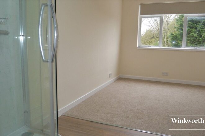 Chesterfield Road, Barnet, EN5