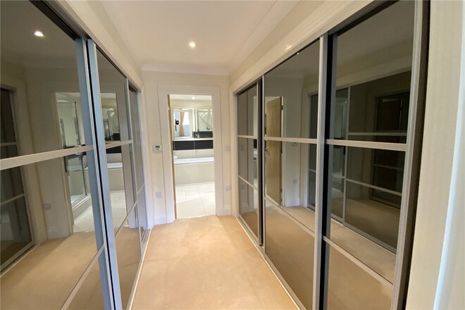 Park Grove, Beaconsfield, HP9