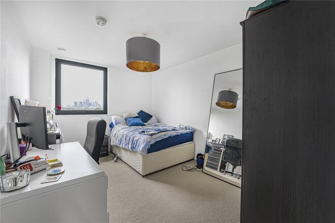 Rotherhithe New Road, London, SE16