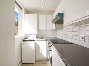 St. Quintin Avenue, London, W10