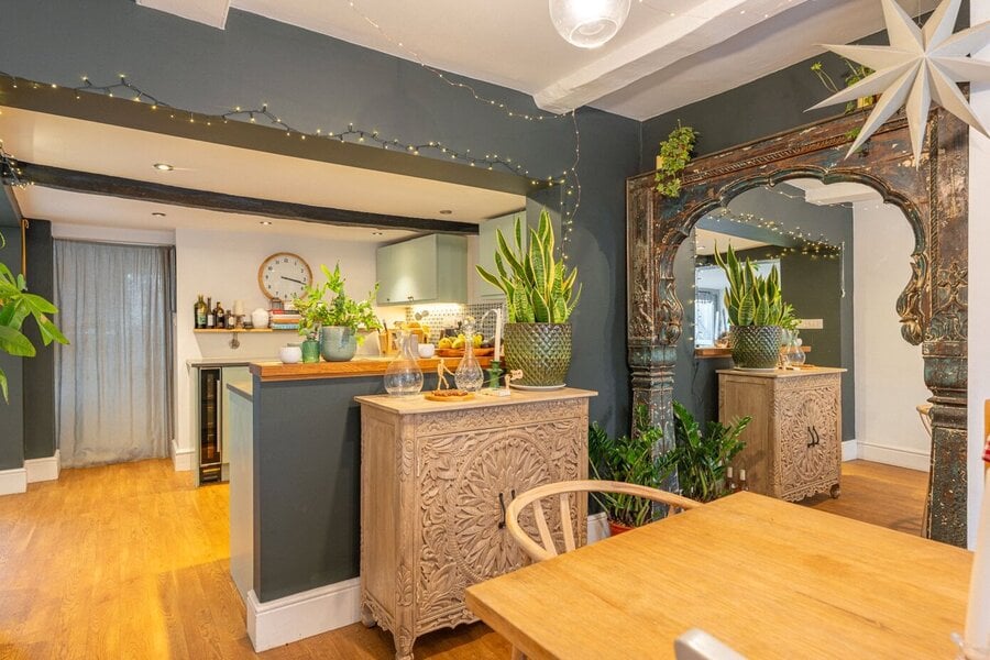 Diner To Kitchen2