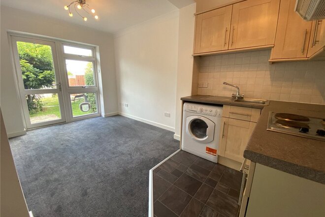 Southbourne Road, Dorset, BH6