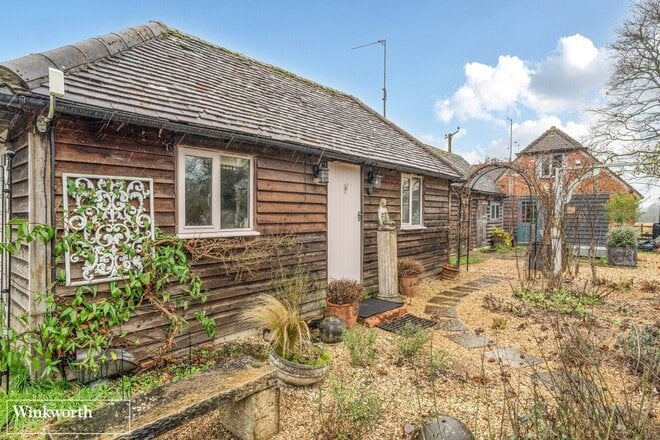 Tunworth, Hampshire, RG25