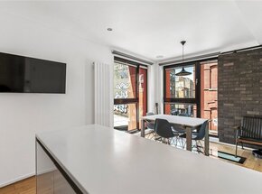 Grimsby Street, London, E2