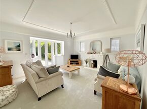 East Cliff Way, Dorset, BH23