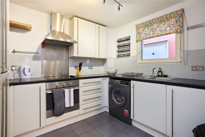 Chatham Place, London, E9