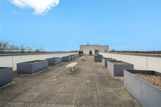 Coombe Lane, London, SW20