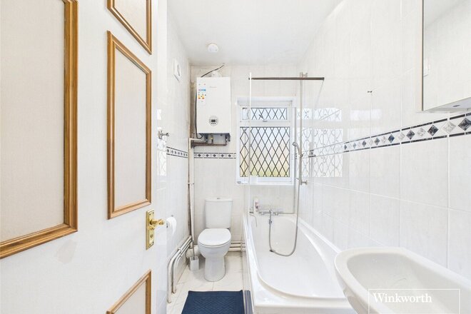 Highmeadow Crescent, London, NW9