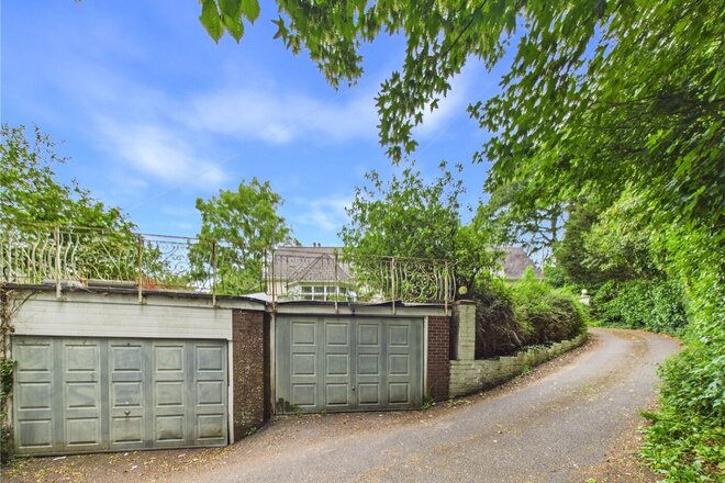 Lodge Hill, Devon, EX4