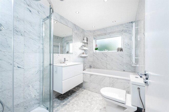 Canbury Mews, London, SE26