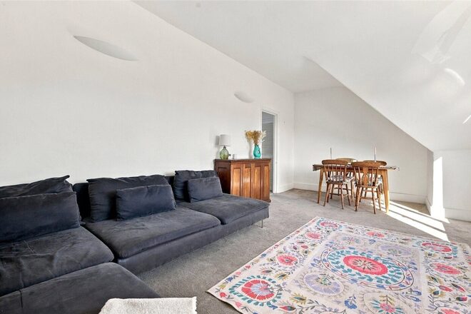 West Bank, London, N16