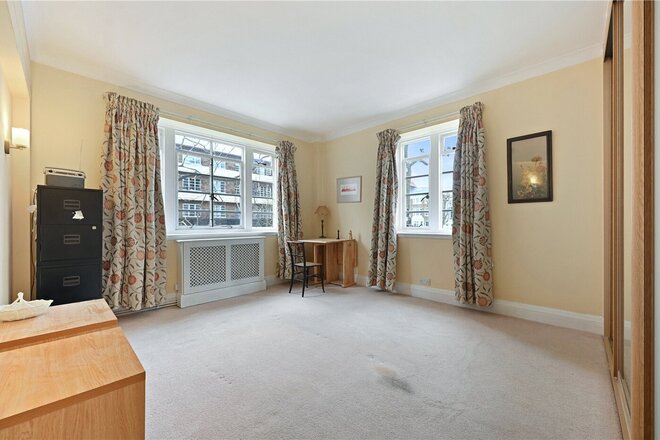 Vicarage Gate, Kensington, W8