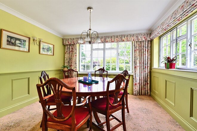 White Horse Lane, Wokingham, RG40