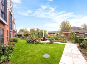 Duttons Road, Hampshire, SO51
