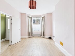 Elm Park, London, SW2