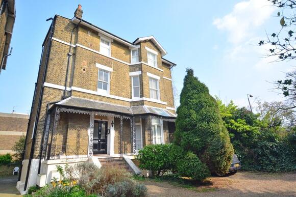 Kidbrooke Park Road, Blackheath, SE3