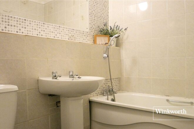 Bells Hill, Barnet, EN5
