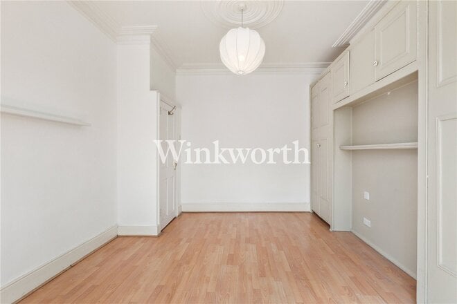 Westbury Avenue, London, N22