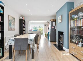Sherrards Way, Barnet, EN5
