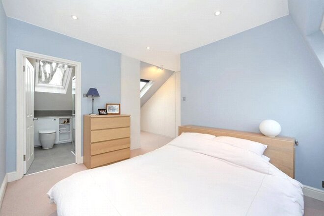 Niton Street, London, SW6